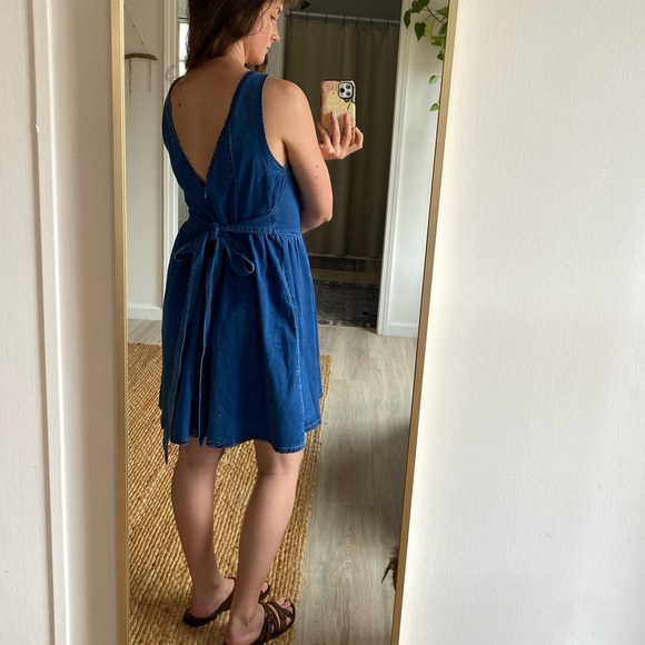 Blue Denim Sleeveless Dress - Picture 7 of 7